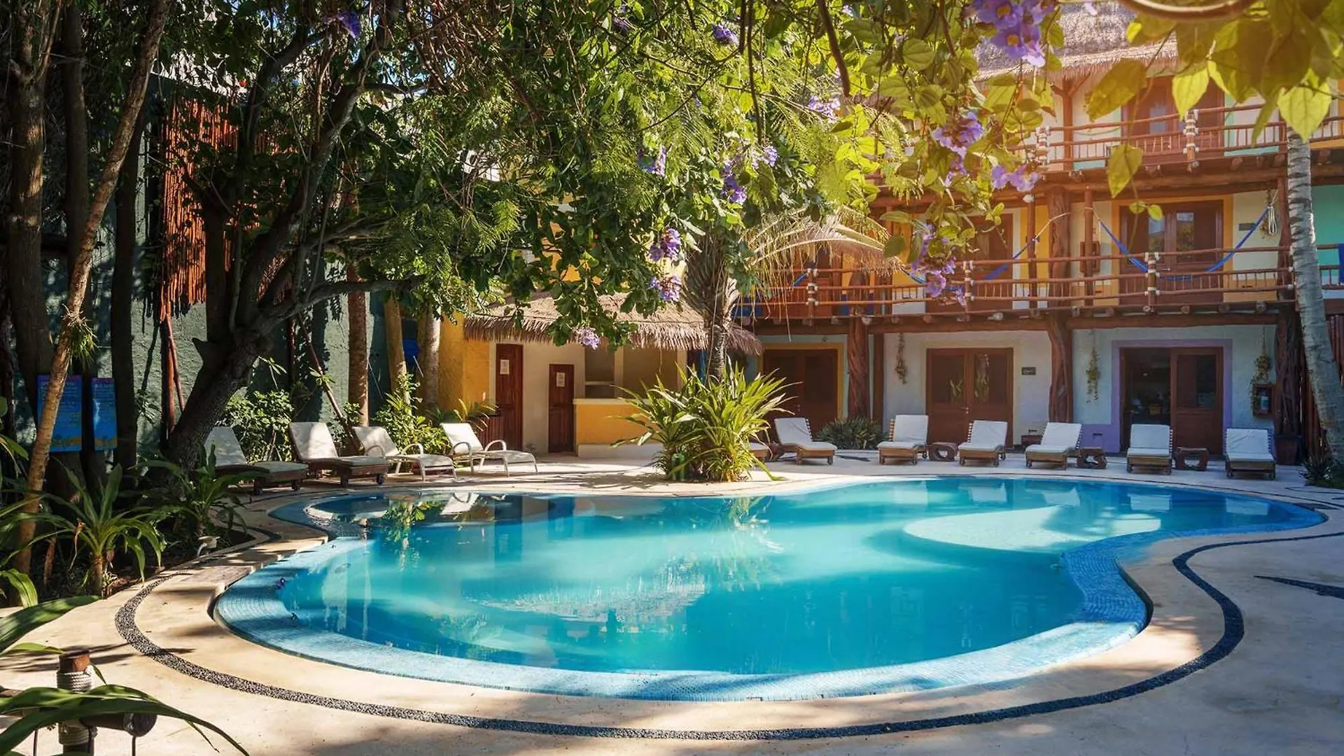 Exe El Pueblito Hotel Isla Holbox Mexico
